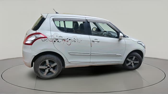 2011 Maruti Swift VDI, Diesel, Manual, 1,12,268 km, exterior