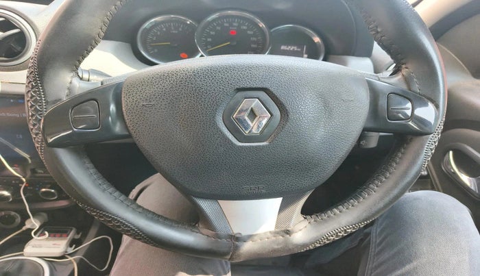 2015 Renault Duster 110 PS RXL DIESEL, Diesel, Manual, 86,225 km, interior