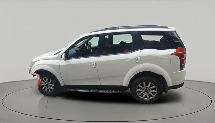 2017 Mahindra XUV500 W10, Diesel, Manual, 1,46,076 km, exterior