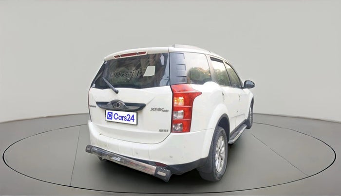 2017 Mahindra XUV500 W10, Diesel, Manual, 1,46,076 km, exterior