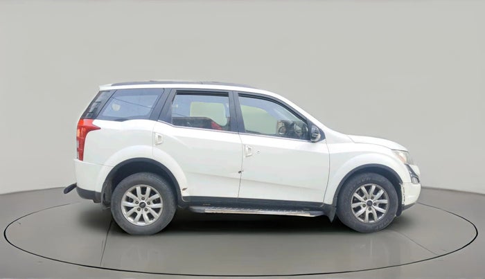 2017 Mahindra XUV500 W10, Diesel, Manual, 1,46,076 km, exterior