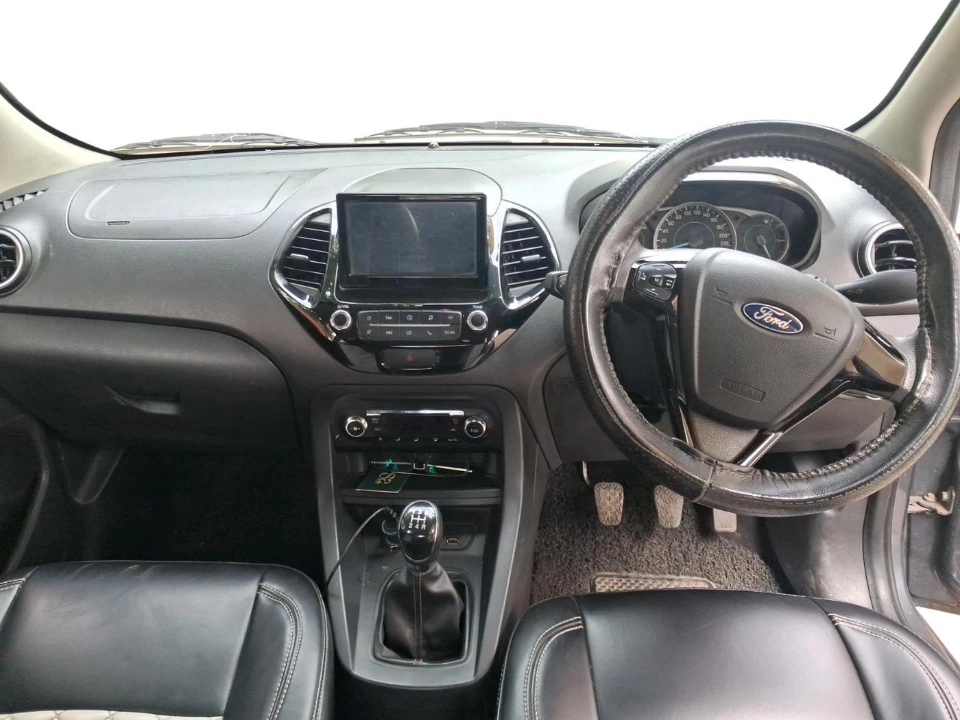 2019 Ford New Figo TITANIUM 1.2 PETROL MT, Petrol, Manual, 52,793 km, interior