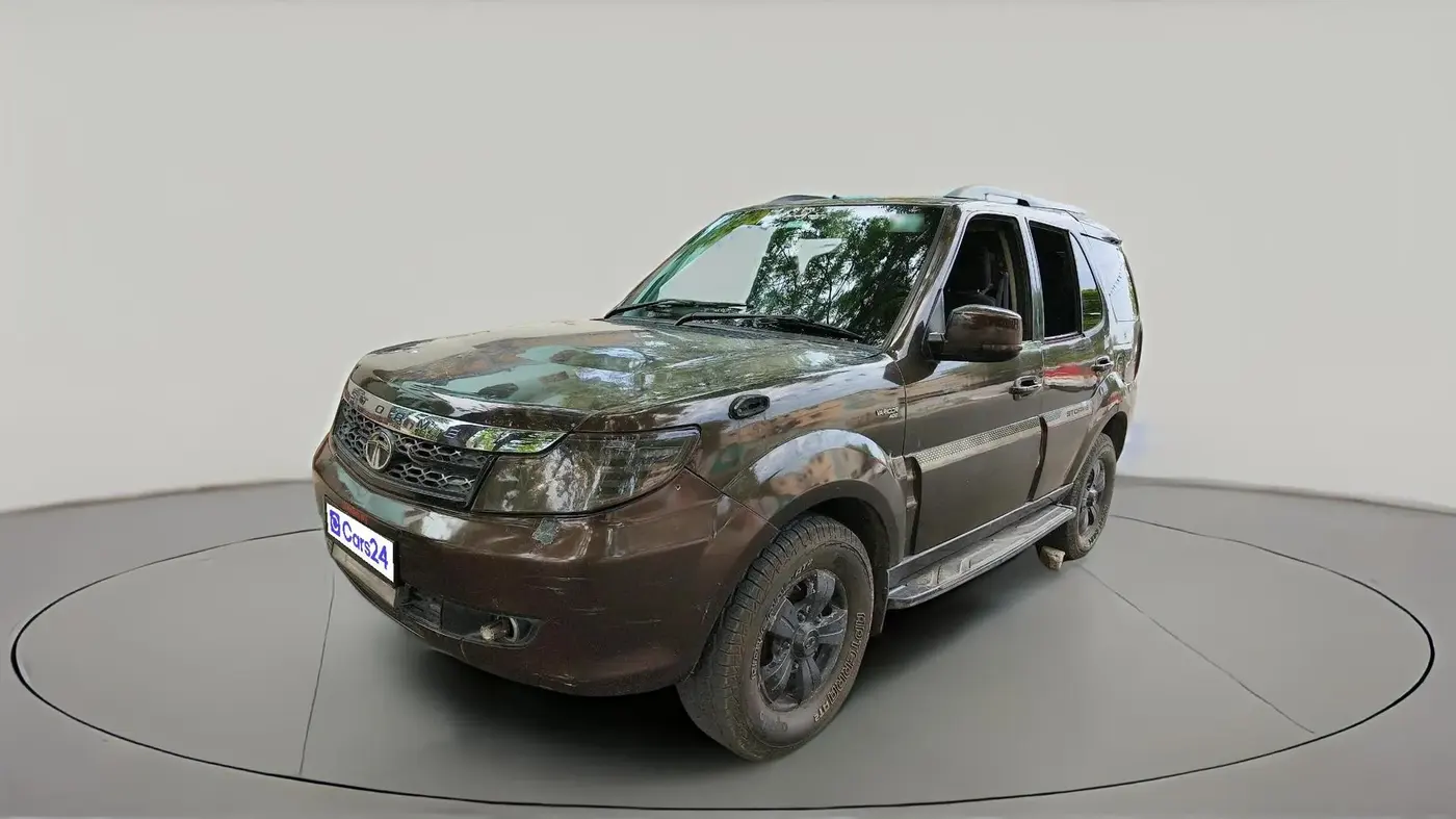 2017 Tata Safari Storme 2.2 VX 4X2, Diesel, Manual, 2,10,453 km, exterior