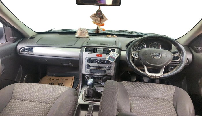 2017 Tata Safari Storme 2.2 VX 4X2, Diesel, Manual, 1,95,488 km, interior