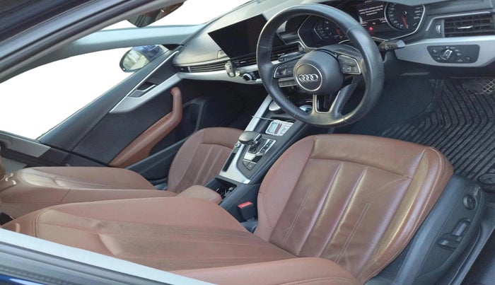 2022 Audi A4 40 TFSI  PREMIUM PLUS, Petrol, Automatic, 32,459 km, interior