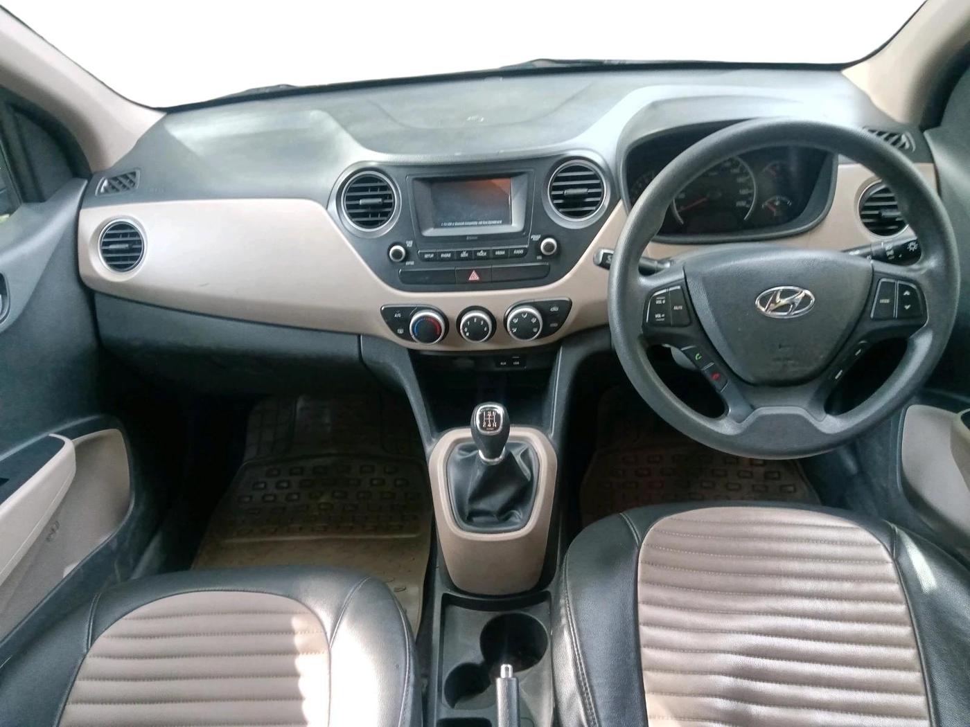 2017 Hyundai Grand i10 SPORTZ 1.2 KAPPA VTVT, Petrol, Manual, 46,387 km, interior