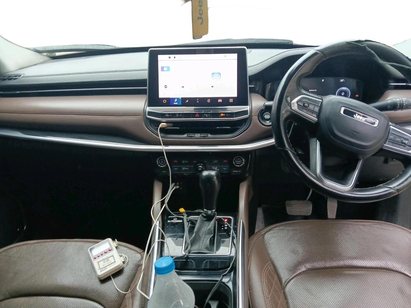 2023 Jeep MERIDIAN LIMITED (O) 4X2 AT, Diesel, Automatic, 1,47,851 km, interior