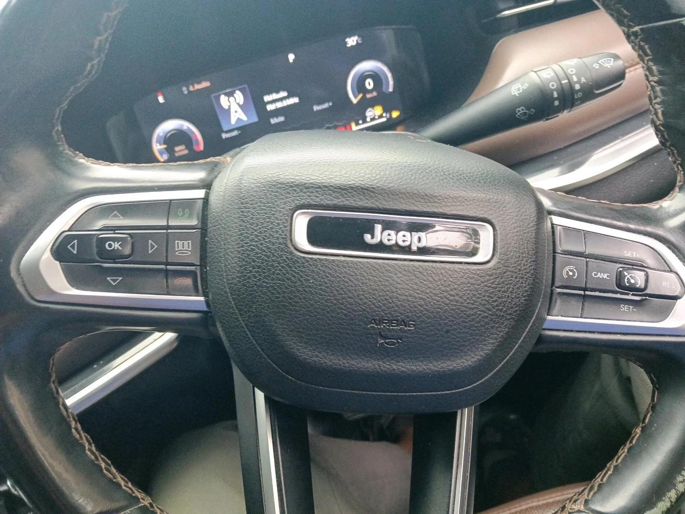 2023 Jeep MERIDIAN LIMITED (O) 4X2 AT, Diesel, Automatic, 1,47,851 km, interior