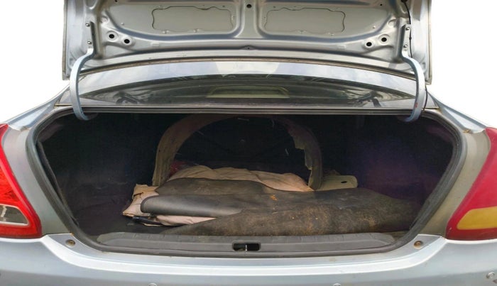 2011 Toyota Etios G, Petrol, Manual, 99,900 km, exterior