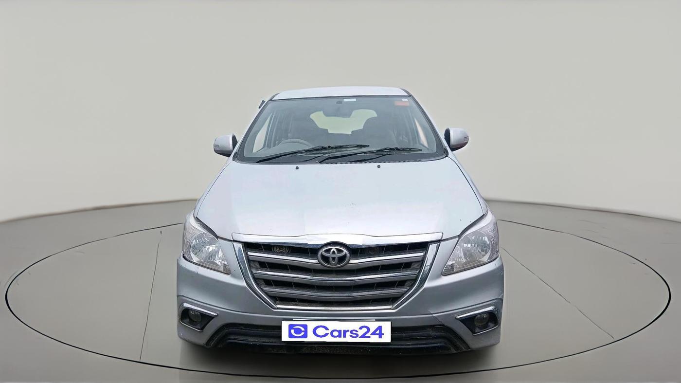 2011 Toyota Innova G1 2.5, Diesel, Manual, 4,19,606 km, exterior