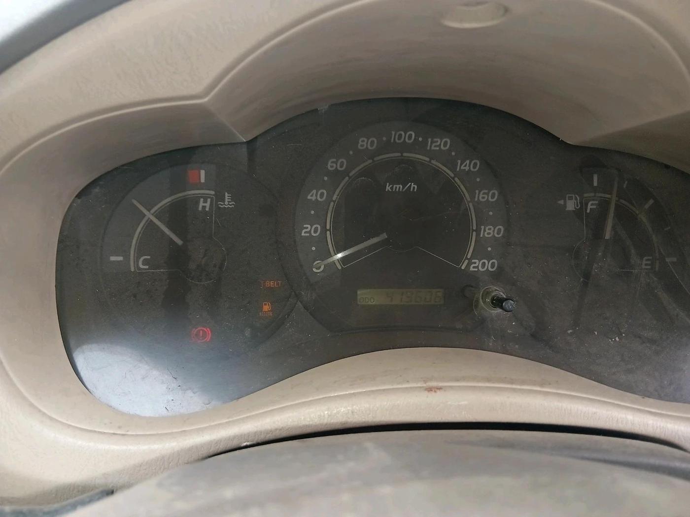 2011 Toyota Innova G1 2.5, Diesel, Manual, 4,19,606 km, interior