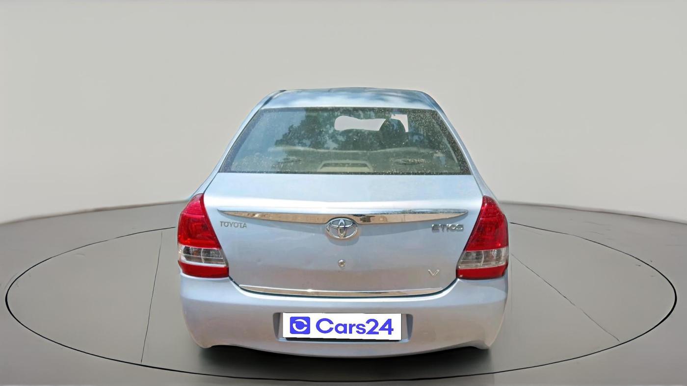 2011 Toyota Etios V, Petrol, Manual, 79,500 km, exterior