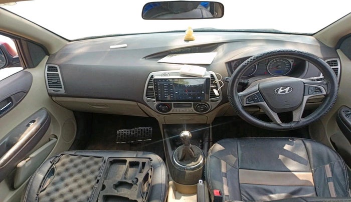 2011 Hyundai i20 SPORTZ 1.2, Petrol, Manual, 76,578 km, interior