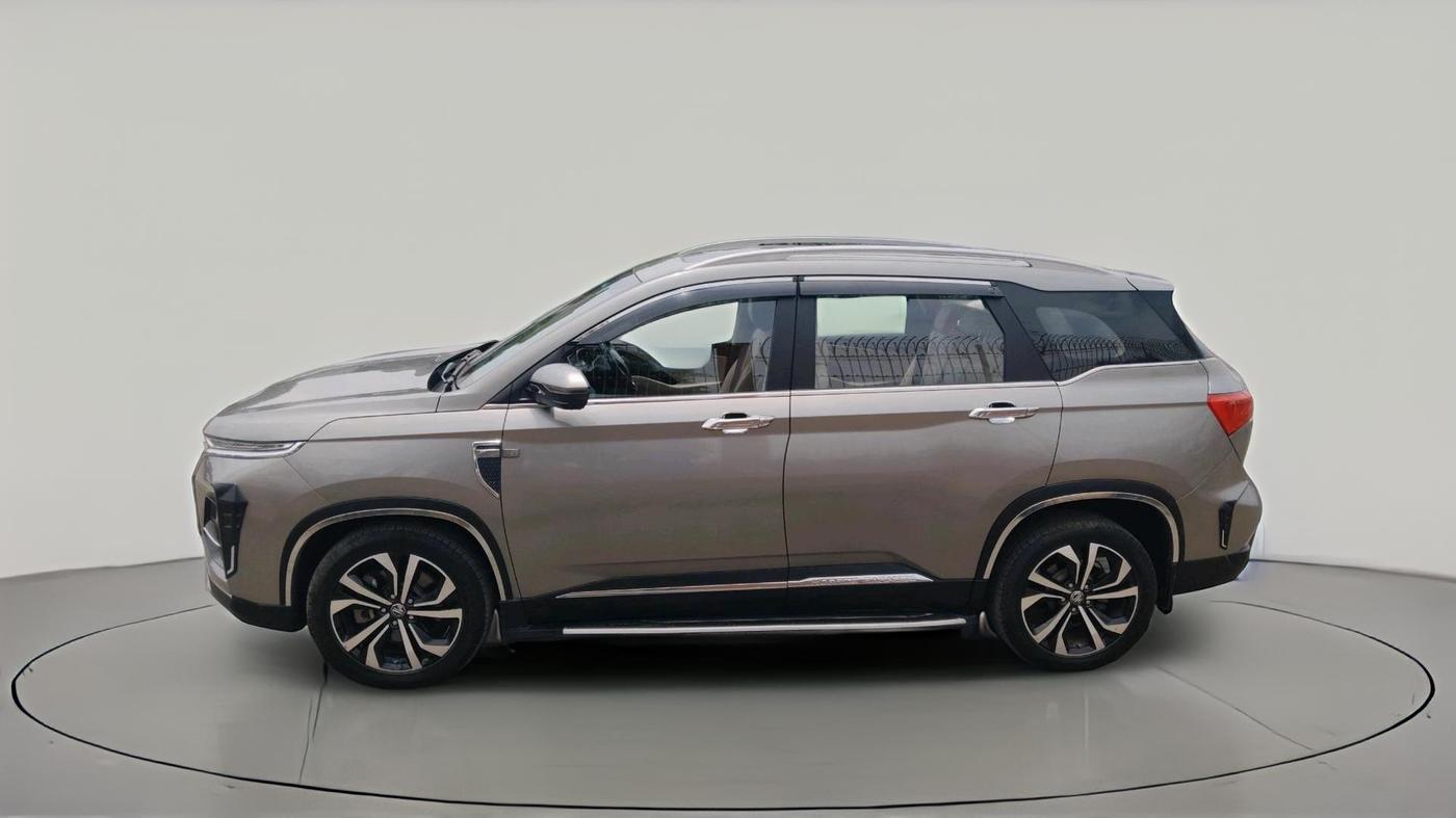 2024 MG HECTOR SHARP PRO 2.0 TURBO DIESEL, Diesel, Manual, 17,683 km, exterior