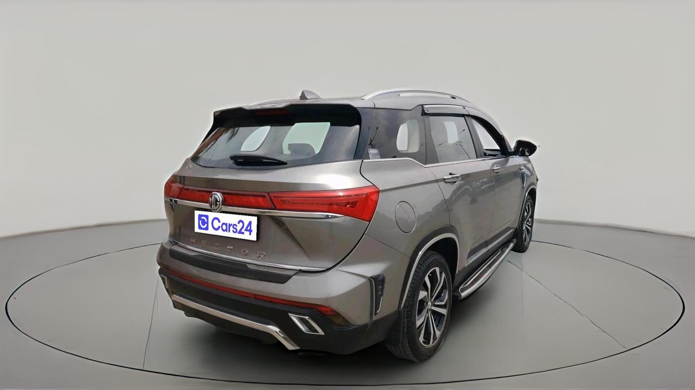 2024 MG HECTOR SHARP PRO 2.0 TURBO DIESEL, Diesel, Manual, 17,683 km, exterior