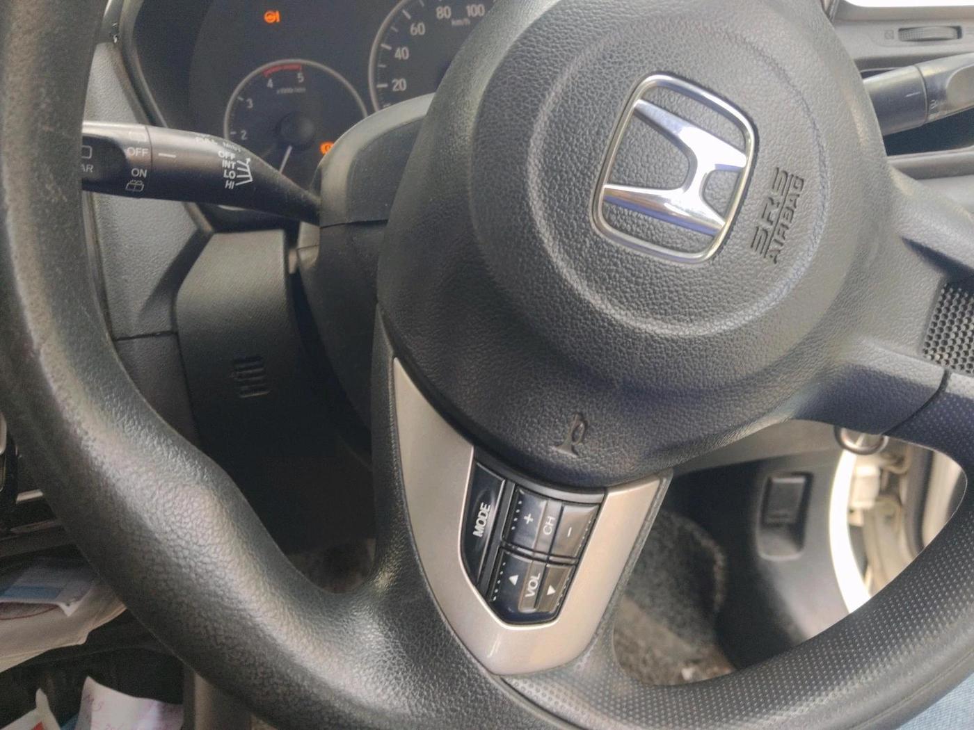 2016 Honda BR-V 1.5L I- DTEC S, Diesel, Manual, 1,73,546 km, interior