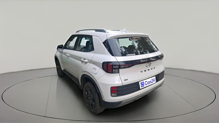2023 Hyundai VENUE SX 1.2 PETROL, Petrol, Manual, 23,754 km, exterior