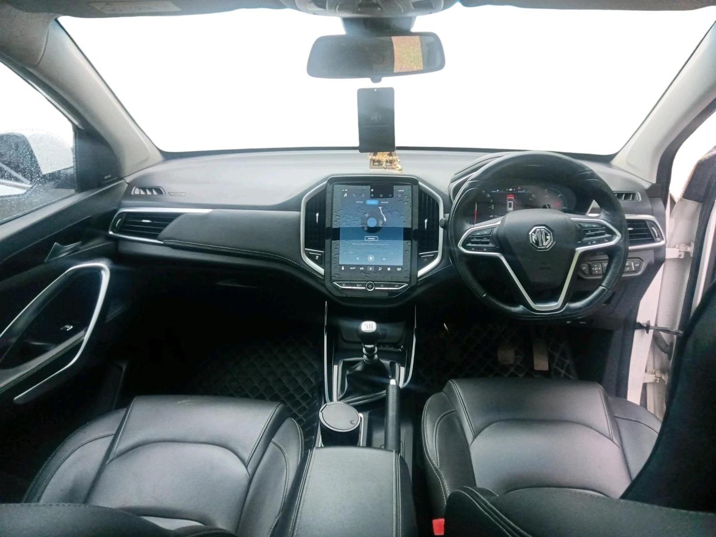 2019 MG HECTOR SHARP HYBRID 1.5 PETROL, Petrol, Manual, 72,016 km, interior