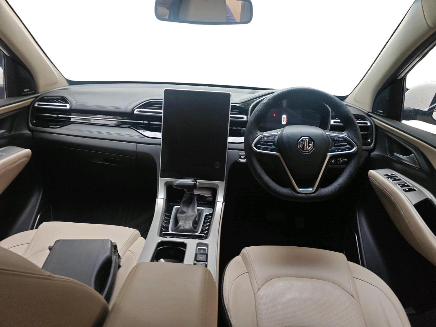 2023 MG HECTOR SHARP PRO 1.5 PETROL TURBO CVT PETROL, Petrol, Automatic, 42,537 km, interior