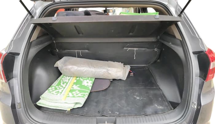 2016 Hyundai Creta SX 1.6 DIESEL, Diesel, Manual, 1,07,114 km, exterior
