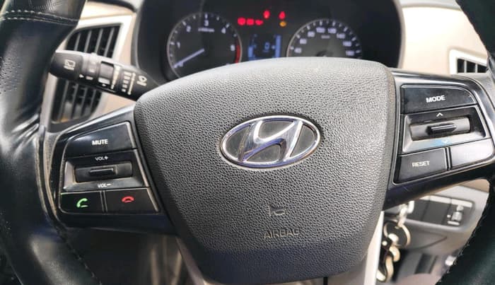 2016 Hyundai Creta SX 1.6 DIESEL, Diesel, Manual, 1,07,114 km, interior