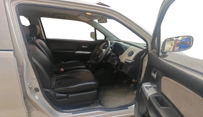 2013 Maruti Wagon R 1.0 LXI, Petrol, Manual, 67,923 km, interior