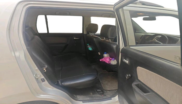 2013 Maruti Wagon R 1.0 LXI, Petrol, Manual, 67,923 km, interior