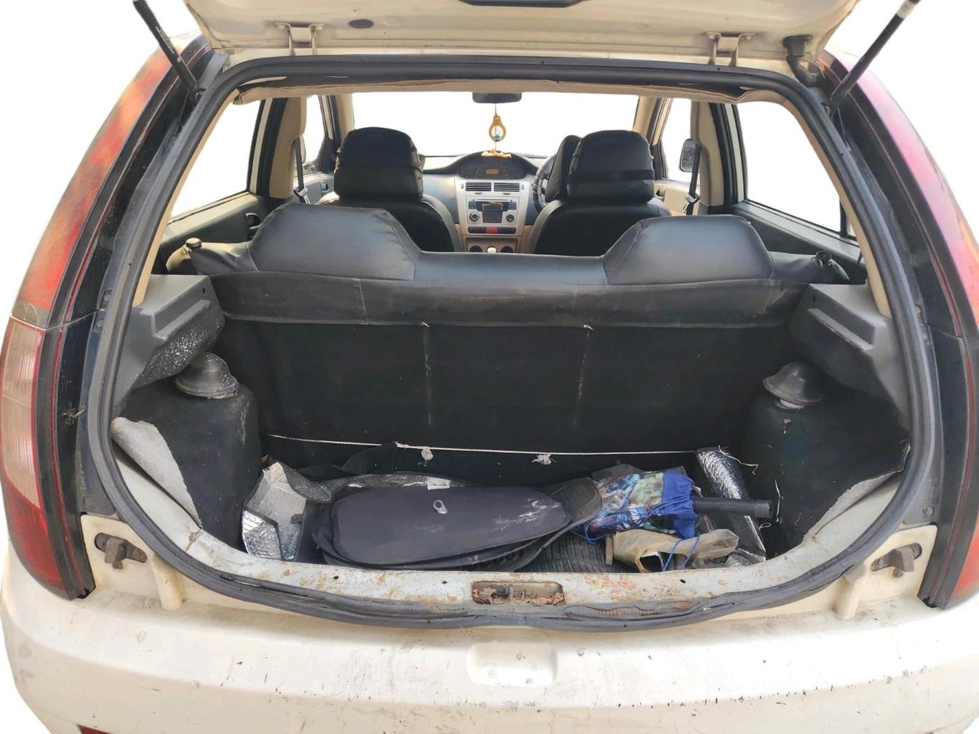 2013 Tata Indica Vista LX QUADRAJET, Diesel, Manual, 2,66,176 km, exterior