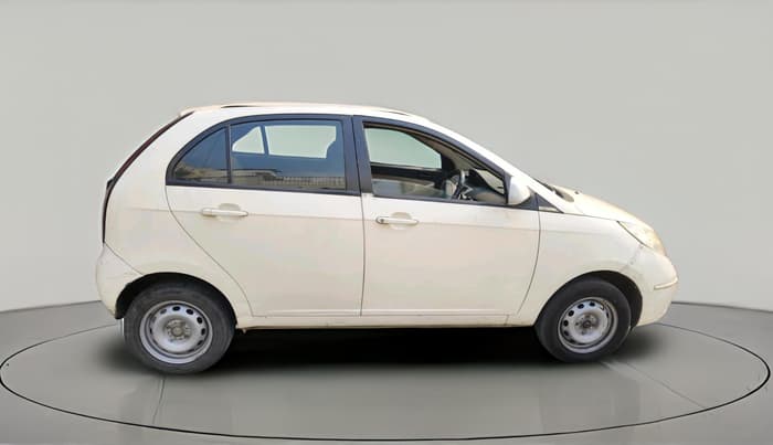 2013 Tata Indica Vista LX QUADRAJET, Diesel, Manual, 2,66,176 km, exterior