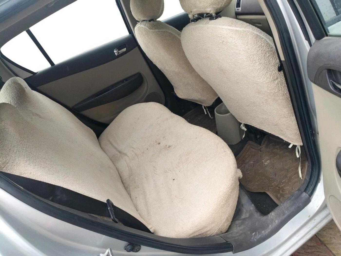 2012 Hyundai i20 MAGNA (O) 1.2, Petrol, Manual, 91,200 km, interior