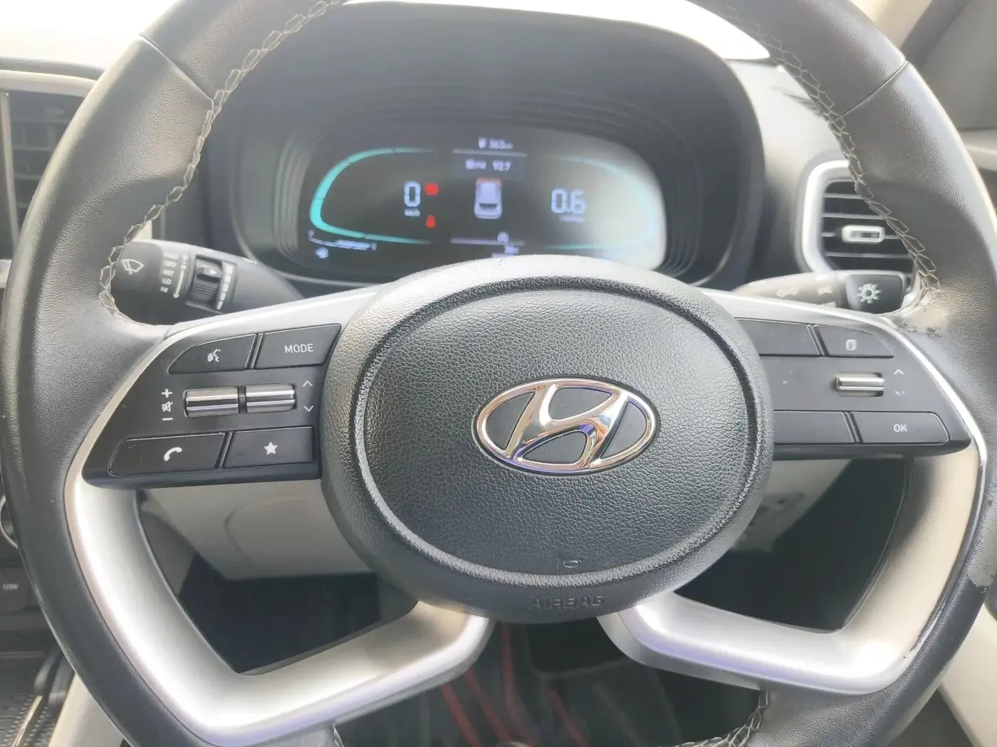 2023 Hyundai VENUE SX 1.2 PETROL, Petrol, Manual, 32,875 km, interior