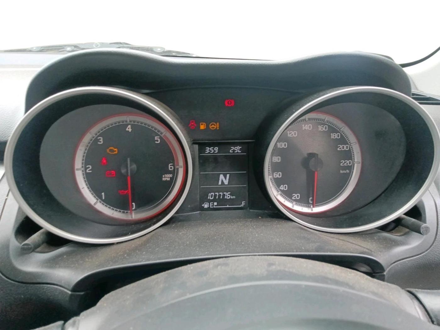 2018 Maruti Swift VDI AMT, Diesel, Automatic, 1,07,776 km, interior