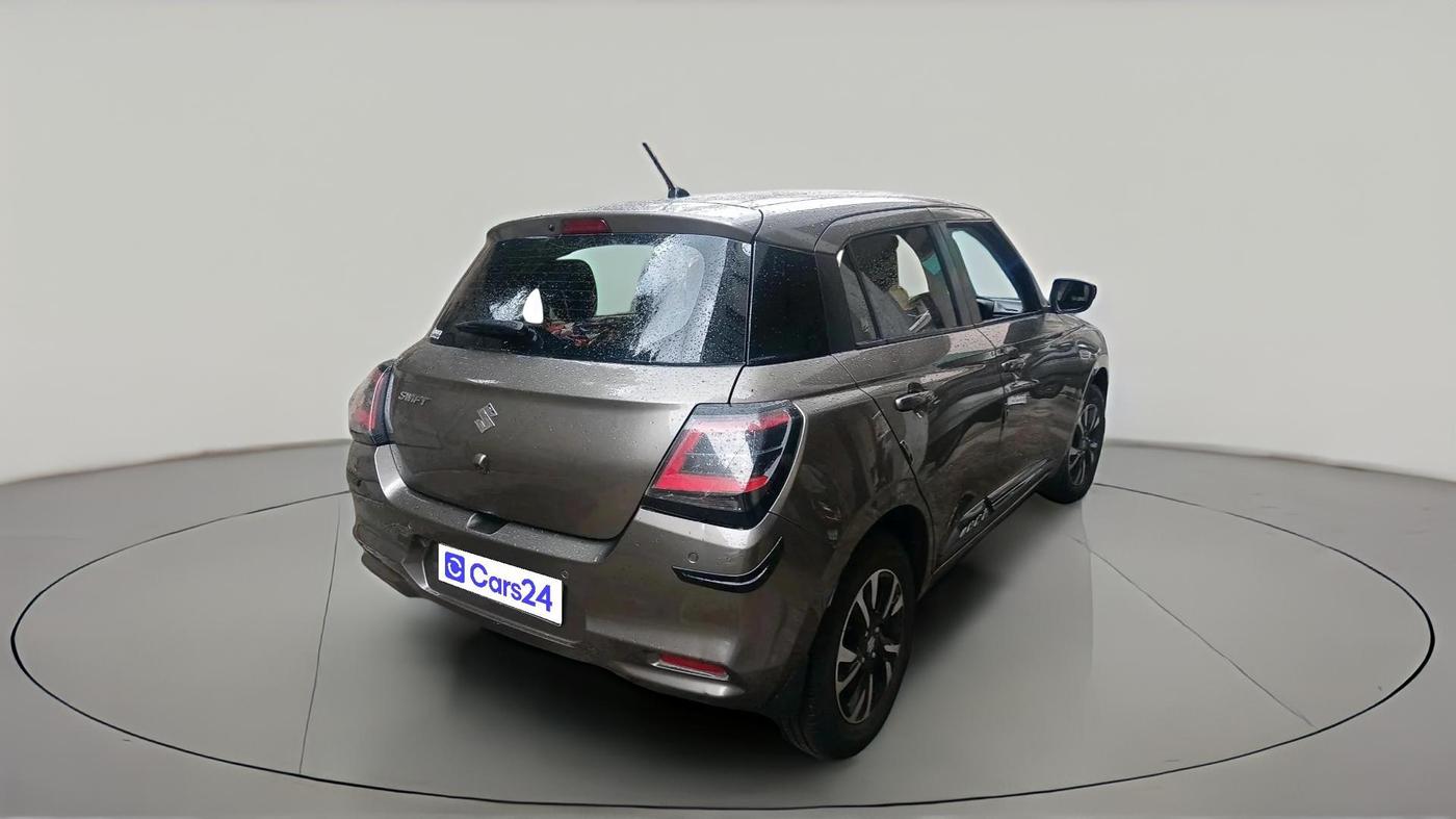 2025 Maruti Swift ZXi Plus AMT, Petrol, Automatic, 2,461 km, exterior