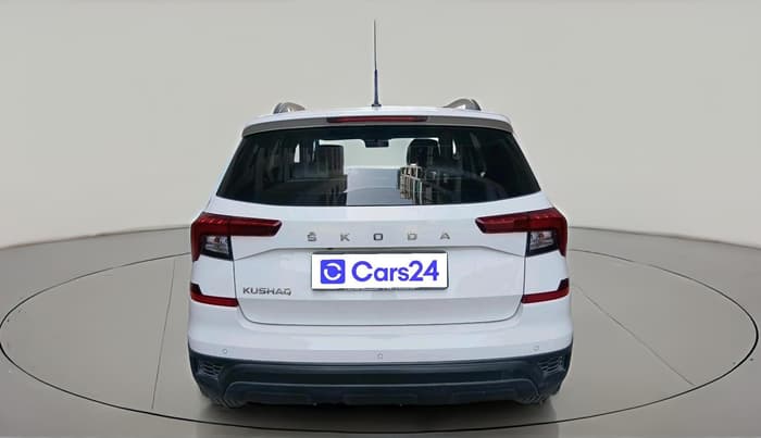 2024 Skoda KUSHAQ ACTIVE 1.0L TSI MT, Petrol, Manual, 13,488 km, exterior