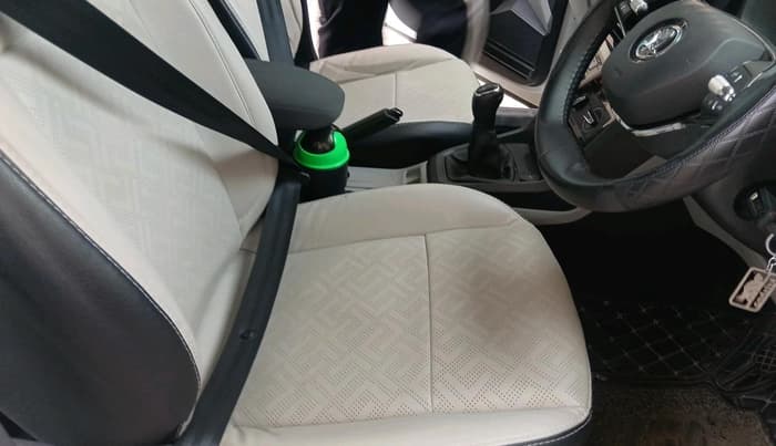 2024 Skoda KUSHAQ ACTIVE 1.0L TSI MT, Petrol, Manual, 13,488 km, interior