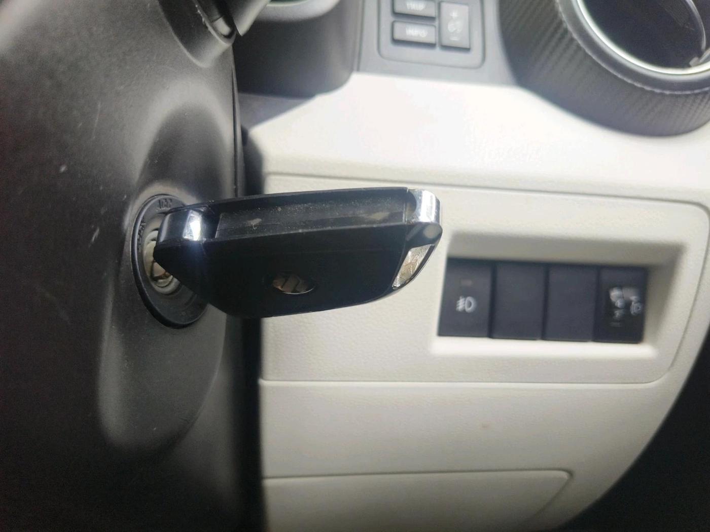2017 Maruti IGNIS DELTA 1.3, Diesel, Manual, 45,469 km, interior