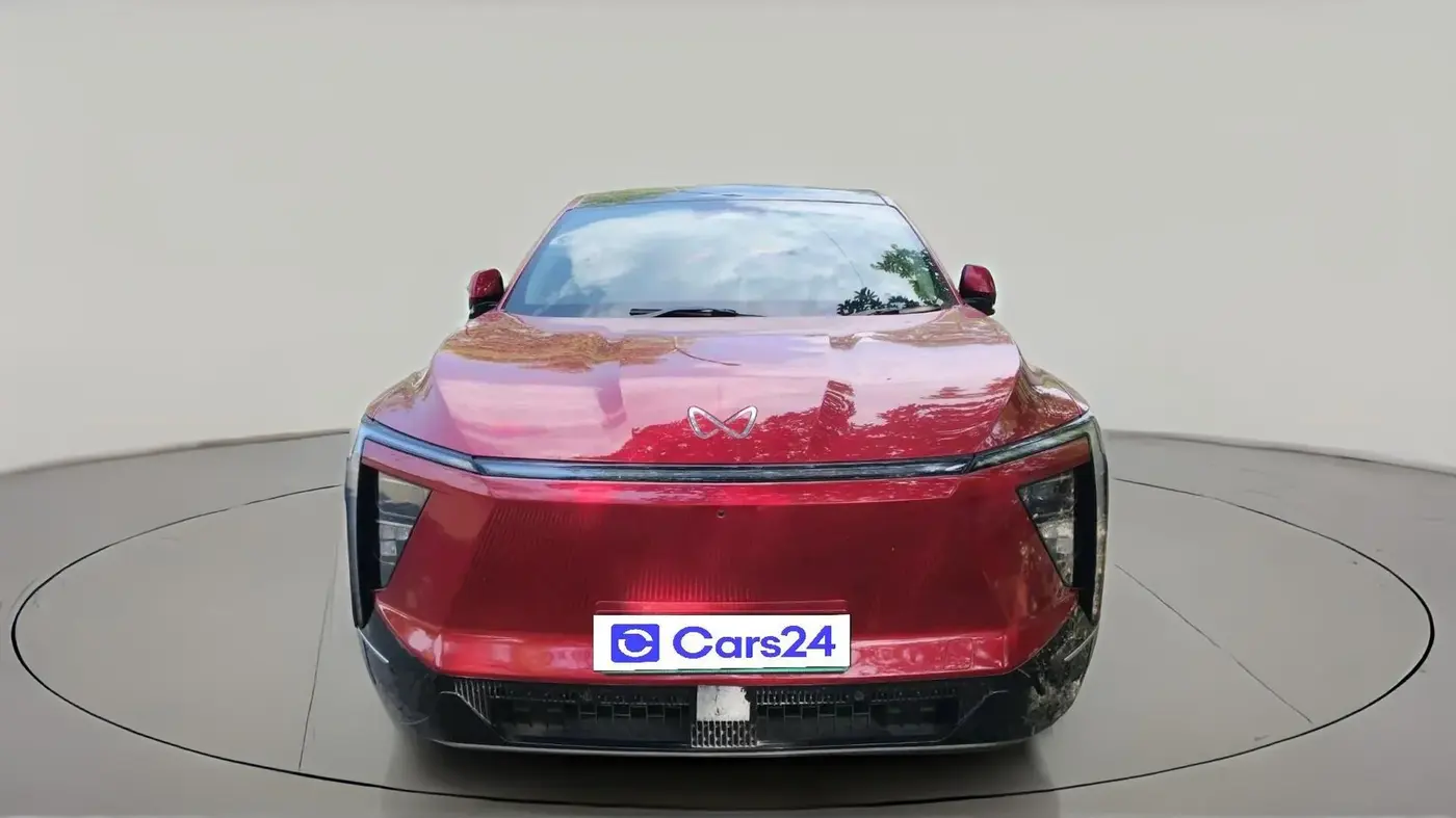 2025 Mahindra XEV 9e Pack Three Select 7.2kw, Electric, Automatic, 14,317 km, exterior