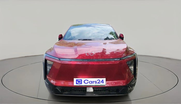2025 Mahindra XEV 9e Pack Three Select 7.2kw, Electric, Automatic, 14,317 km, exterior