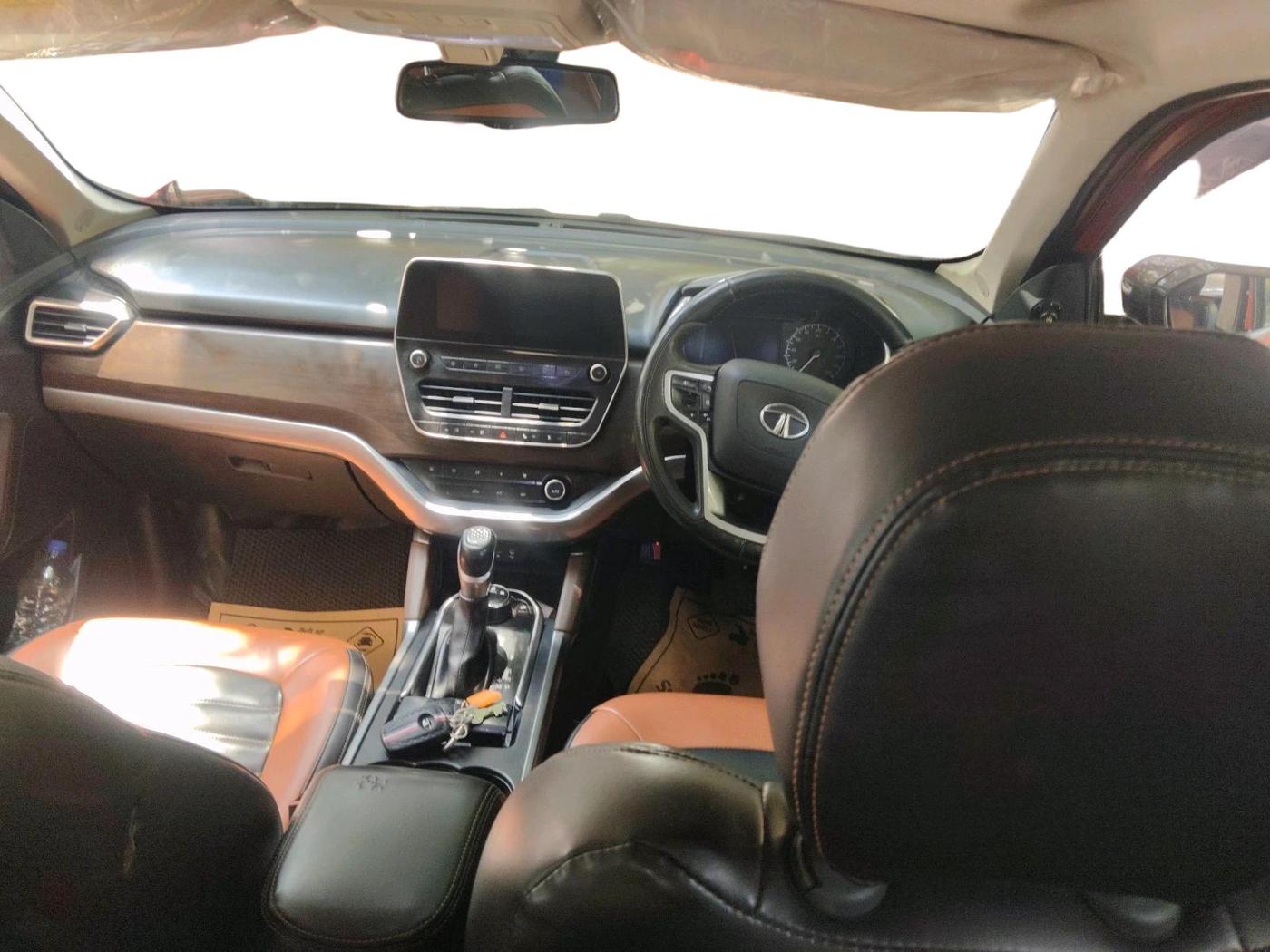 2021 Tata Harrier XZA PLUS 2.0L, Diesel, Automatic, 71,000 km, interior
