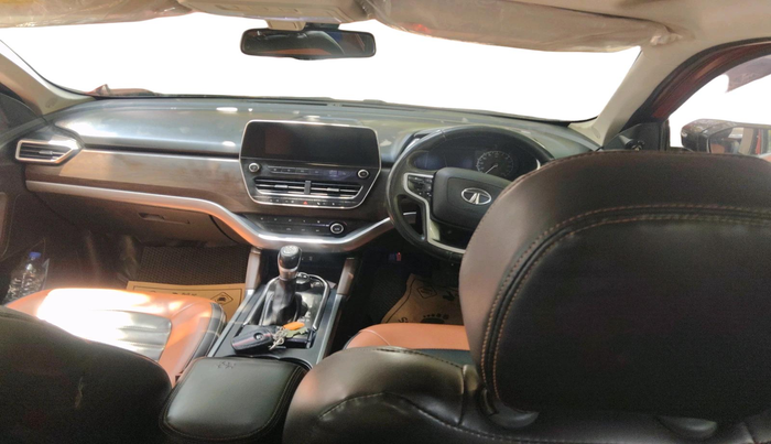 2021 Tata Harrier XZA PLUS 2.0L, Diesel, Automatic, 70,980 km, interior