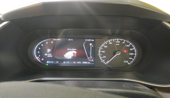 2021 Tata Harrier XZA PLUS 2.0L, Diesel, Automatic, 70,980 km, interior