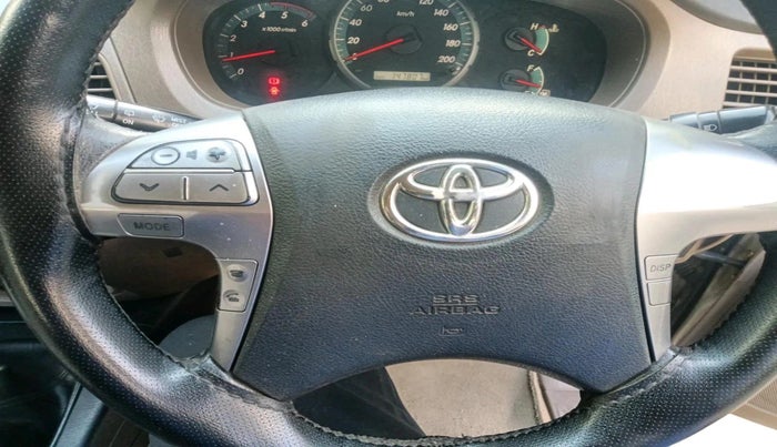 2015 Toyota Innova 2.5 VX 7 STR, Diesel, Manual, 1,47,807 km, interior