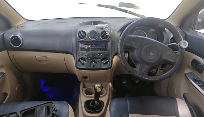 2015 Chevrolet Enjoy 1.3 LS 8 STR, Diesel, Manual, 1,16,948 km, interior