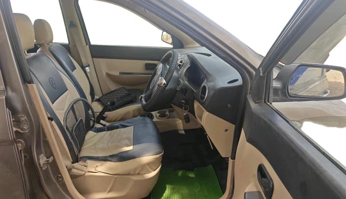2015 Chevrolet Enjoy 1.3 LS 8 STR, Diesel, Manual, 1,16,948 km, interior