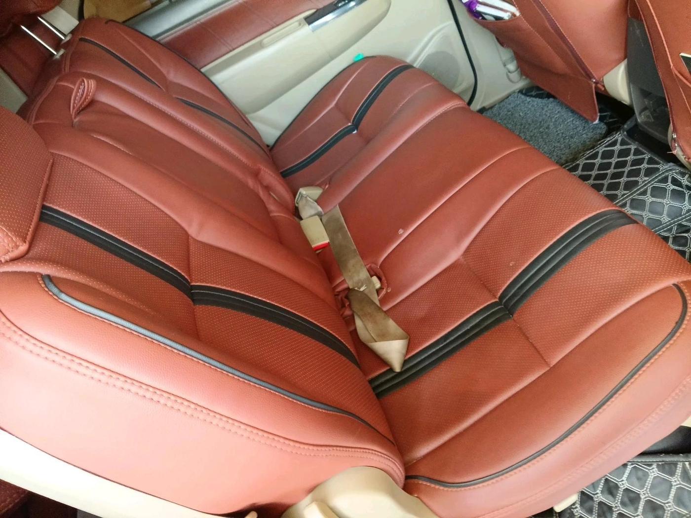 2012 Toyota Fortuner 3.0 4X2 AT, Diesel, Automatic, 1,65,590 km, interior