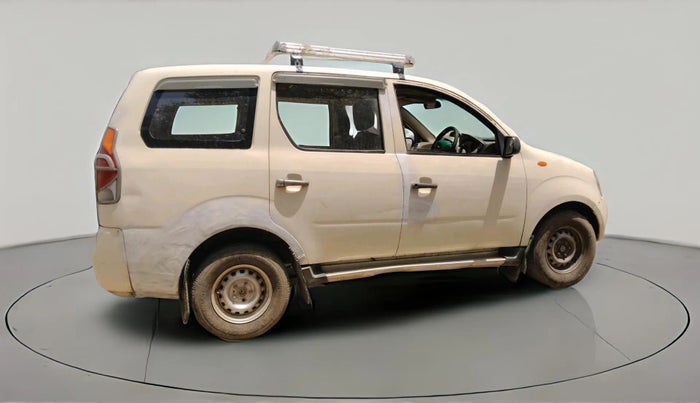 2011 Mahindra Xylo D4, Diesel, Manual, 1,96,822 km, exterior