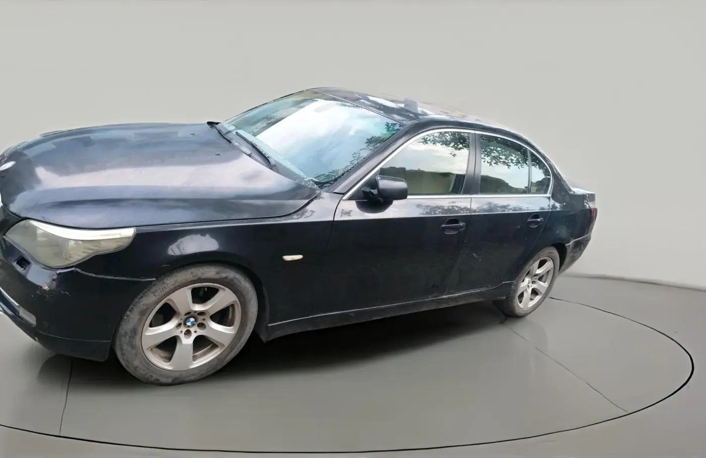 2009 BMW 5 Series 520D 2.0, Diesel, Automatic, 1,52,223 km, exterior