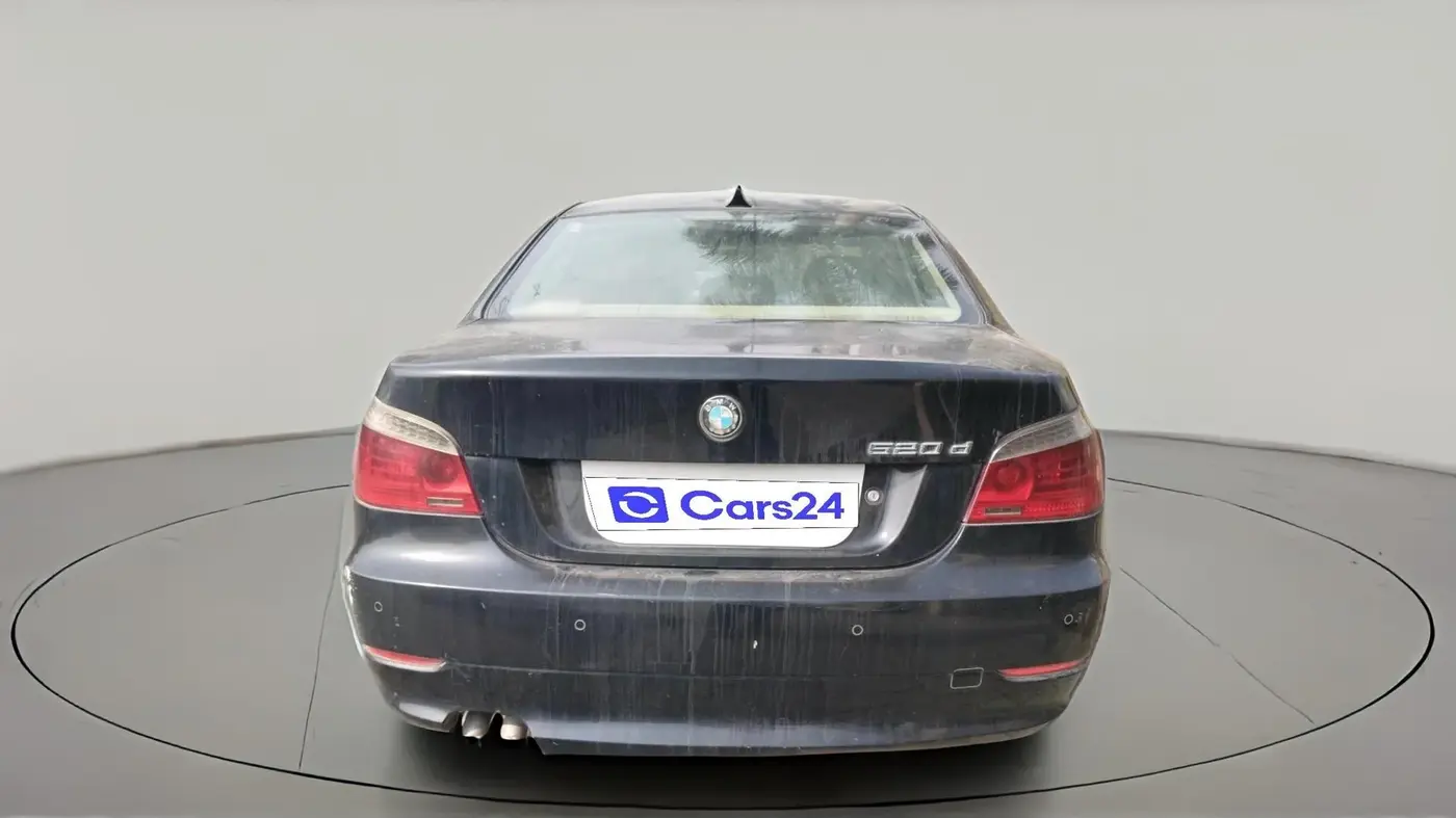 2009 BMW 5 Series 520D 2.0, Diesel, Automatic, 1,52,223 km, exterior