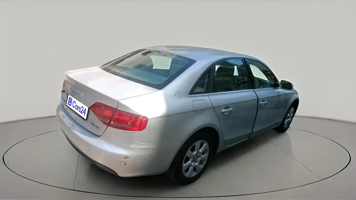 2011 Audi A4 2.0 TDI, Diesel, Automatic, 1,23,075 km, exterior