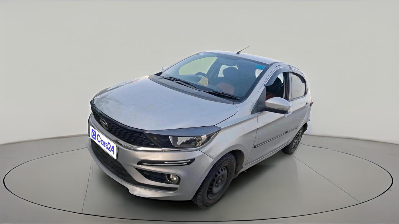 2020 Tata Tiago XZ PETROL, Petrol, Manual, 1,04,975 km, exterior